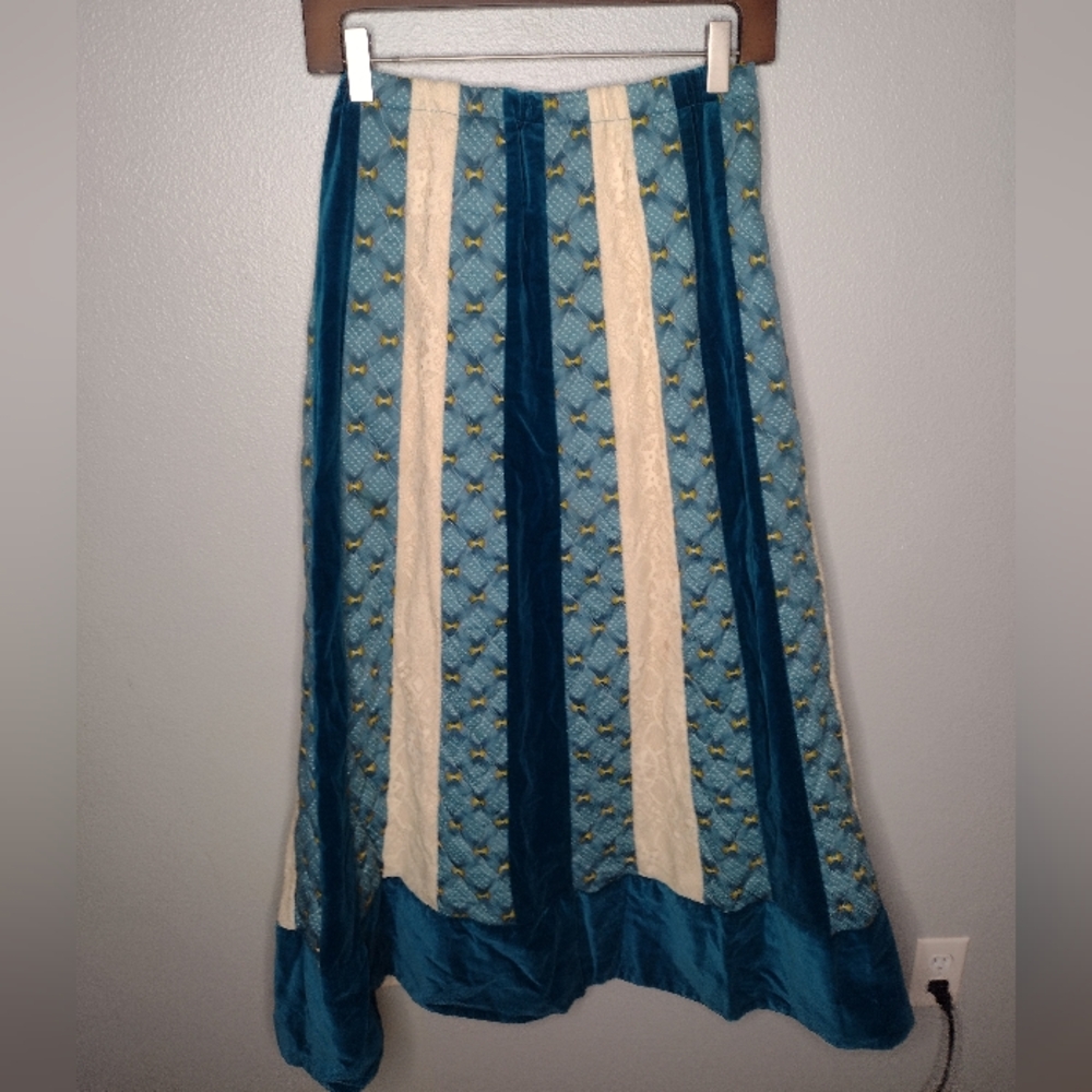 Vintage  Chessa Davis Peasant Maxi Skirt Velvet Lace Quilted Boho Hippie ZZ